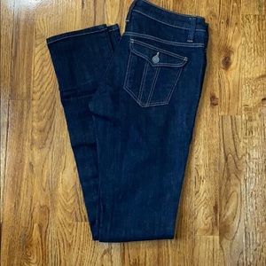 NWOT- BURBERRY skinny leg jeans